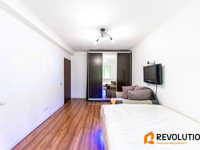 квартира по адресу Сулеймана Стальского ул., 10