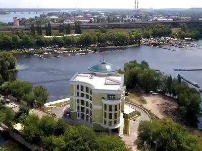 комерційна за адресою Набережно-Печерська дорога, 10