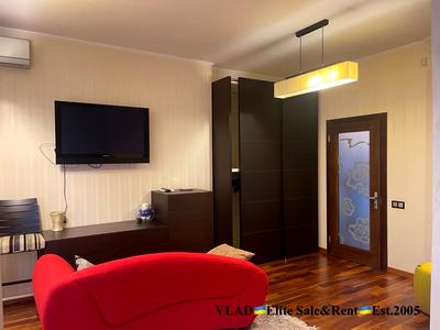 квартира за адресою Лабораторна вул., 8