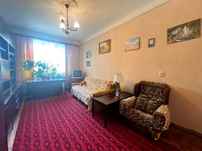 квартира за адресою Ялтинська вул., 12/11