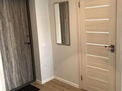 квартира за адресою Врубеля М., 42