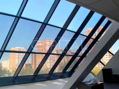 комерційна за адресою Лесі Українки бульв., 30-Б