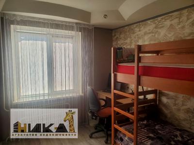 квартира за адресою Глазунова вул., 2