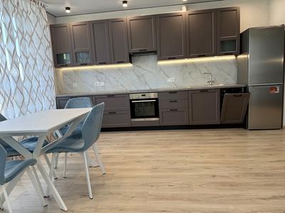 квартира за адресою Причальна вул., 12