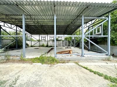 комерційна за адресою Польова, 10А