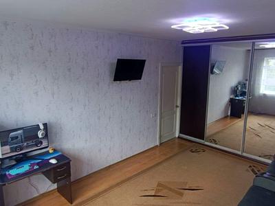 квартира за адресою Романа Шухевича просп. (Генерала Ватутіна), 24-Б