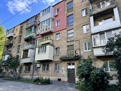 квартира за адресою Миколи Міхновського бульв. (Дружби Народів), 6-Б