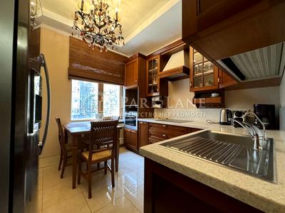 квартира за адресою Інститутська вул., 25-А