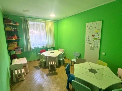 комерційна за адресою Наукова вул., 114