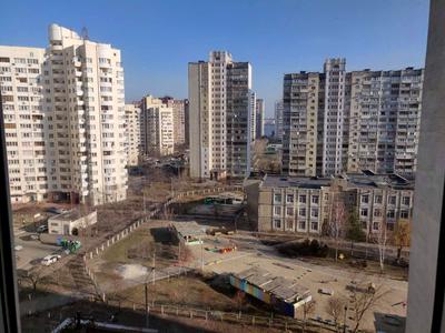 квартира за адресою Лариси Руденко вул., 3-Б