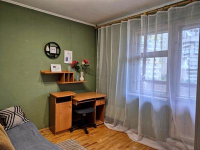 квартира за адресою Драгоманова вул., 25