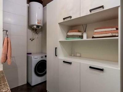 квартира за адресою Дніпровська набережна вул., 19