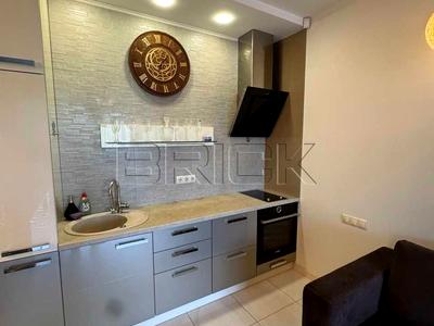 квартира за адресою Лаврський пров., 8