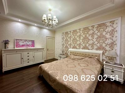 квартира по адресу Генуэзская ул., 24