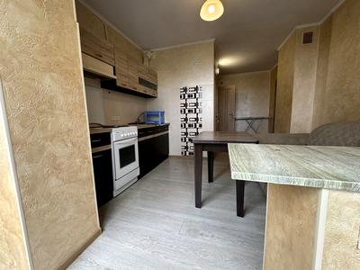 квартира за адресою Миколи Бажана просп., 9-Ж