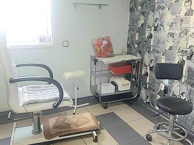 комерційна за адресою Грушевського вул., 57