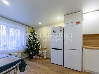 дом по адресу Киев, самчука уласа, 35
