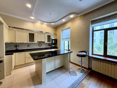 квартира по адресу Киев, Шота Руставели ул., 8