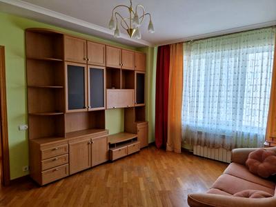 квартира за адресою Академіка Булаховського вул., 5-Г