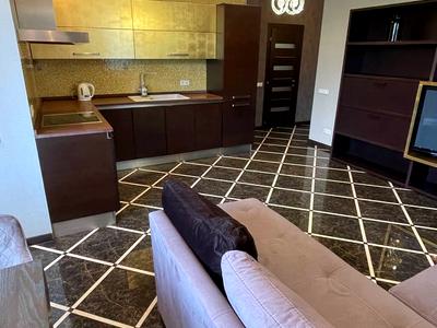 квартира за адресою Антоновича вул. (Горького), 72