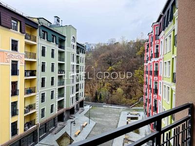 квартира за адресою Дегтярна вул., 20-А