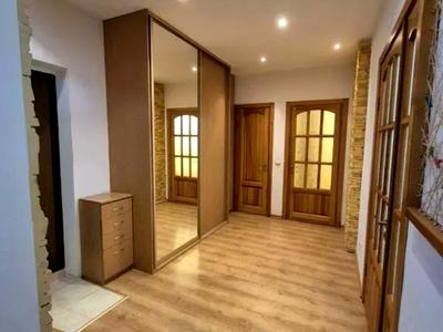 квартира за адресою Миколи Бажана просп., 10