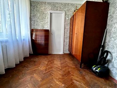 квартира за адресою Леоніда Каденюка просп. (Юрія Гагаріна), 9