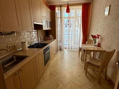 квартира за адресою Кам'янецька вул., 24а