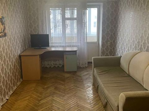 квартира за адресою Кирило-Мефодіївська вул., 7