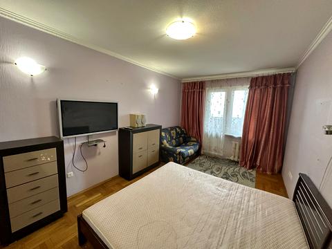 квартира за адресою Бориса Гмирі вул., 1/2