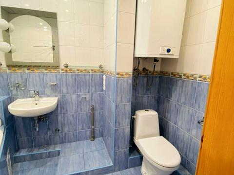 квартира за адресою Героїв просп., 40