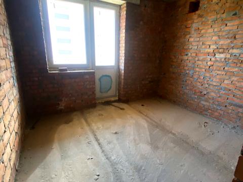 квартира по адресу Чорновола ул., 182А