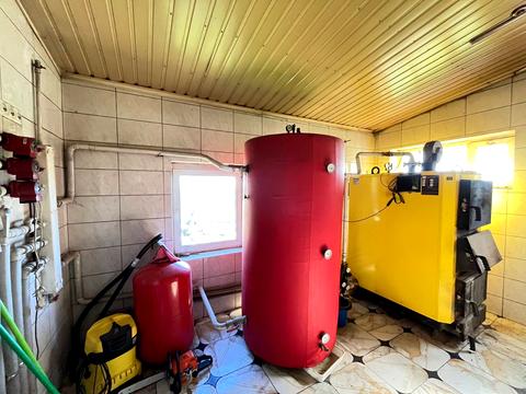 коммерческая по адресу гвардійська, 1