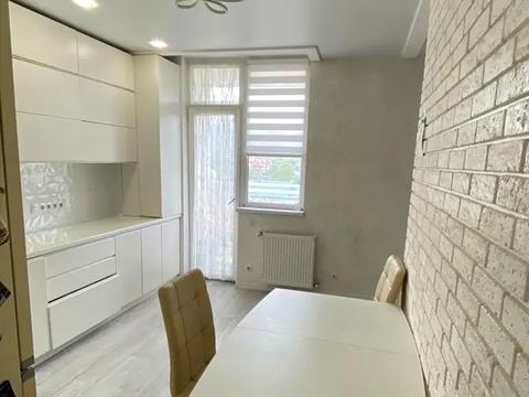 квартира за адресою Свободи вул., 307а