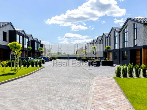 дом по адресу Розкішна