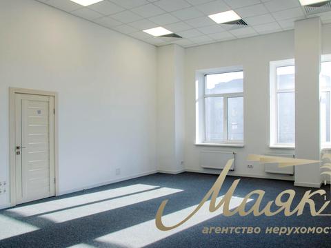 комерційна за адресою Олени Теліги вул., 6