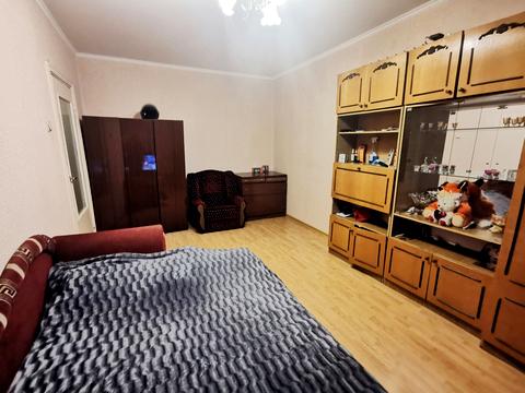 квартира за адресою Андрія Мельника вул.
