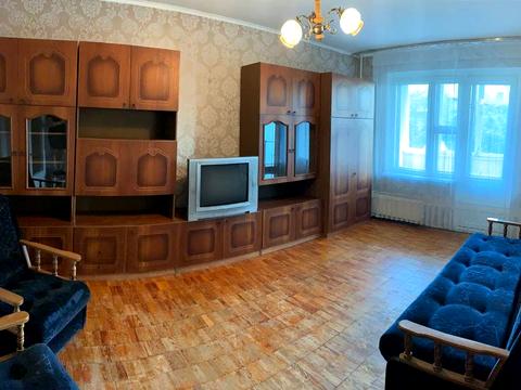 квартира за адресою Феодосійська вул., 10