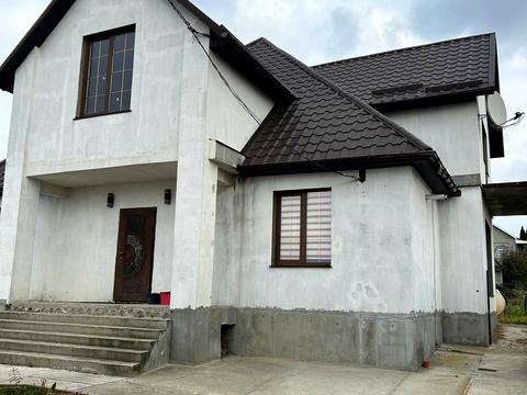 квартира за адресою Світанкова вул., 14