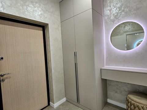 квартира по адресу Домбровського ул., 3б, к.4-7