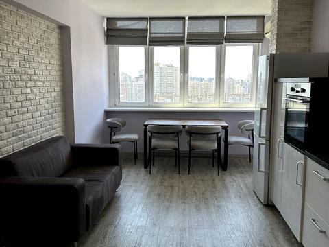 квартира по адресу Драгоманова ул., 40-Е