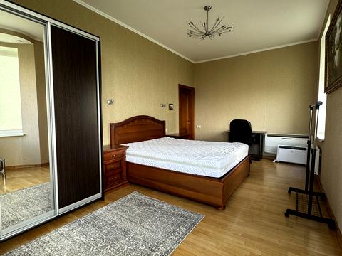 квартира по адресу Верховинная ул., 35