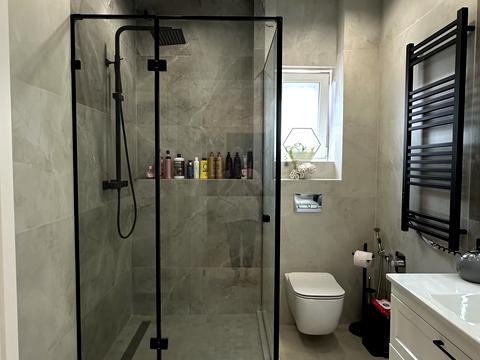 будинок за адресою Абрикосова вул.