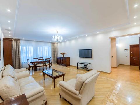 квартира за адресою Андрія Верхогляда вул. (Михайла Драгомирова), 4