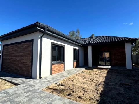 будинок за адресою Успішна