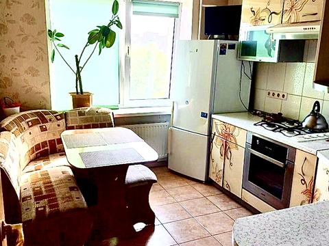 квартира за адресою Олексія Вадатурського вул. (Маршала Малиновського), 37