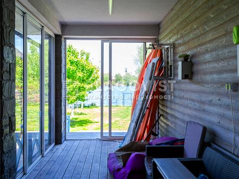 дом по адресу Киев, Центральная ул., 1