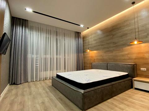 квартира за адресою Андрія Верхогляда вул. (Михайла Драгомирова), 15-А