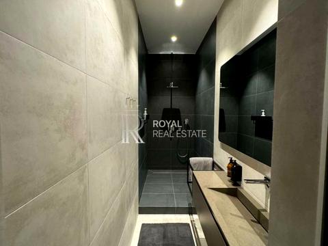 комерційна за адресою Новоселицька вул., 7