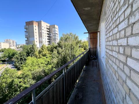 квартира за адресою Космонавтів просп., 69